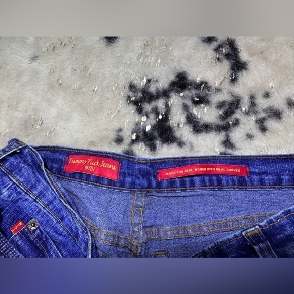NYDJ Vintage Dark Wash High Rise Straight Leg Tummy Tuck Denim Jeans Size 16 - Picture 7 of 10